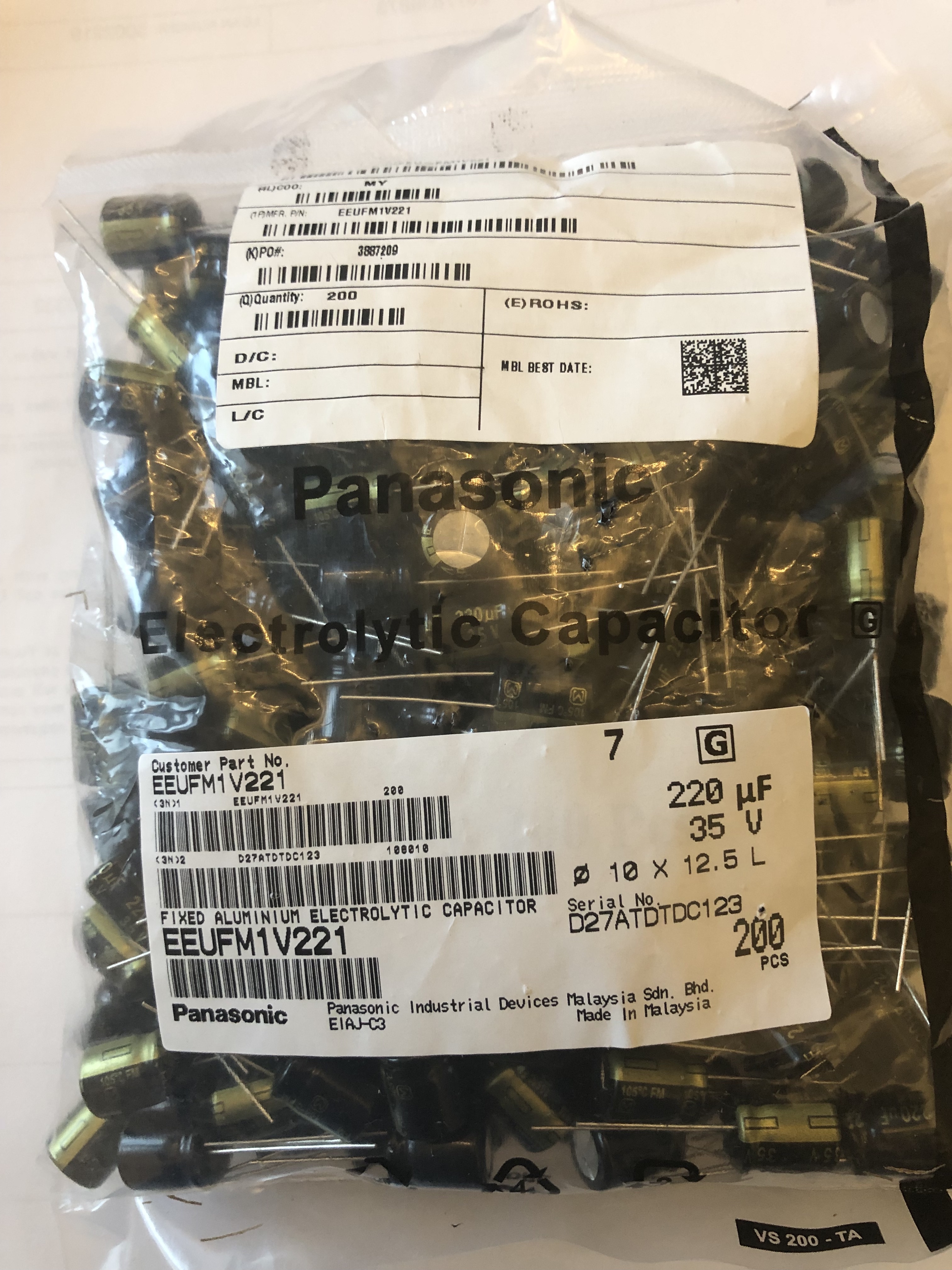 6 x Aluminum Electrolytic Capacitor 220uF 35V 20% 10x12.5mm FM Radial Panasonic - EEU-FM1V221 - Image 2